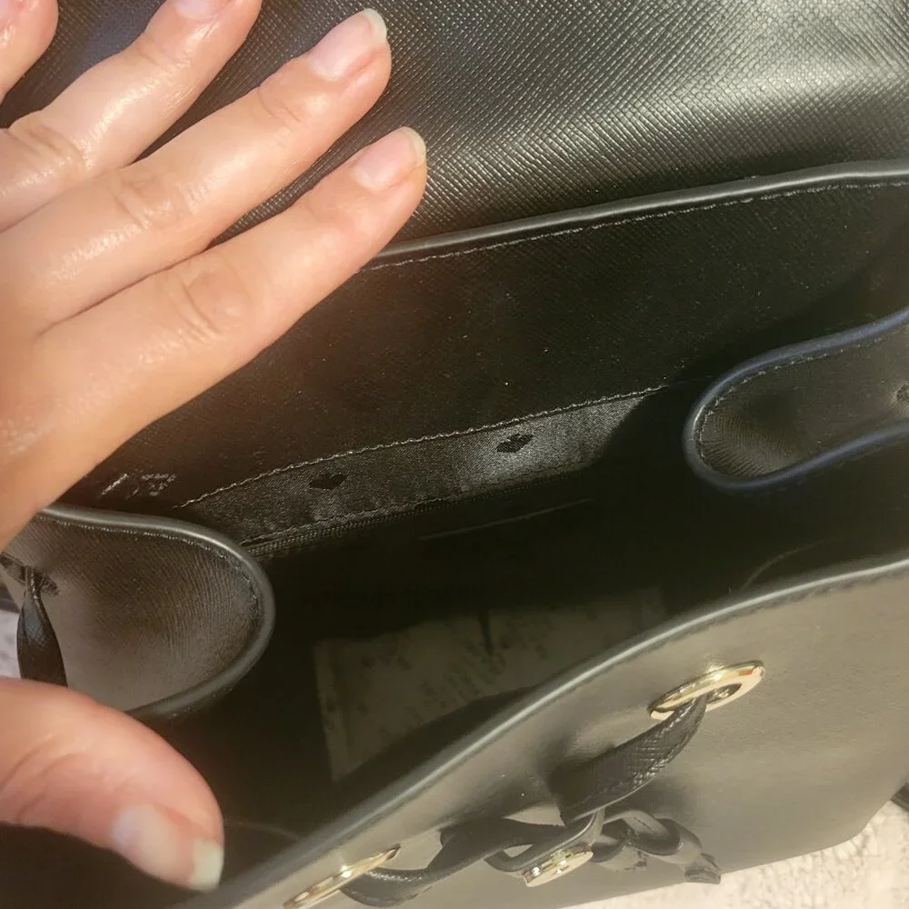 ♠️Kate Spade Black Medium Flap Backpack♠️ - Picture 11 of 16